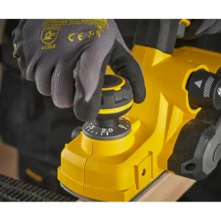 Akkukäsihöylä Stanley Fatmax V20 SFMCW300B-XJ, 18V, ilman akkua