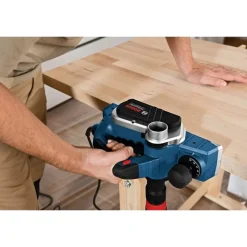 Höylä Bosch Professional GHO 26-82 D