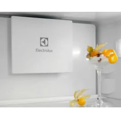 Jääkaappipakastin Electrolux LNT6ME18S, integroitava