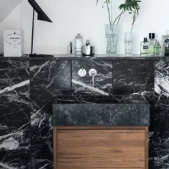 Lattialaatta Arredo Nero Marquina 30.5x30.5cm, kiillotettu, musta