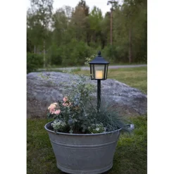 LED-hautalyhty Star Trading Flame, 52cm, musta