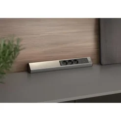 Pistorasiayksikkö Bachmann Casia 2 USB-lataus