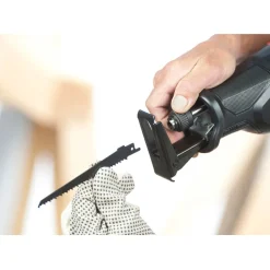 Puukkosaha Skil 4961 DA, 900W + salkku