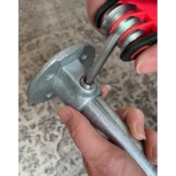 4-tieliitin Dione Mekano DIY-putkikalusteeseen
