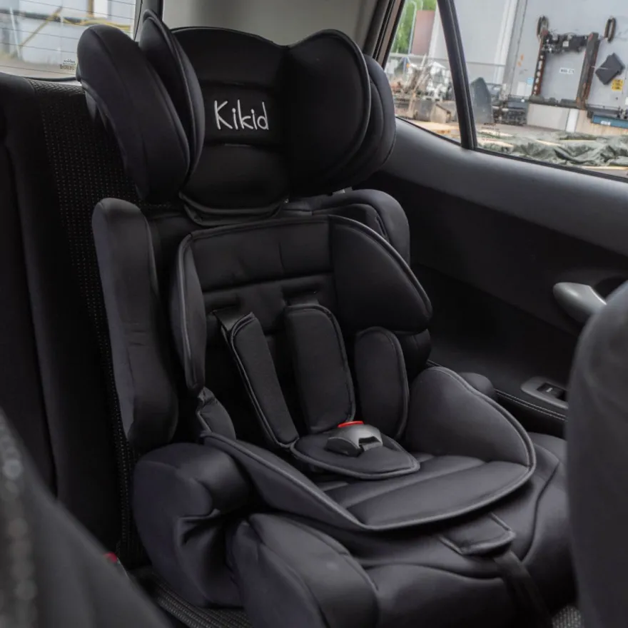 Turvaistuin Kikid Basic Black Edition 9-36 kg